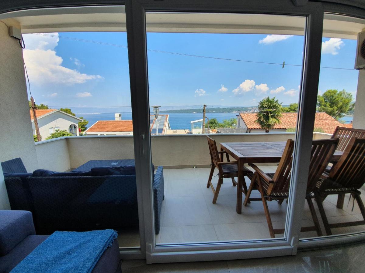 ונטאצ'יצ'י Apartments Dora מראה חיצוני תמונה